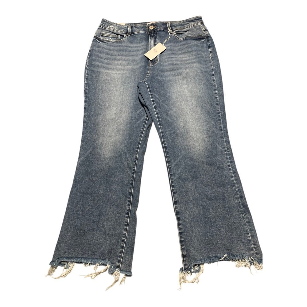 MoCo Boutique Come Out On Top Cropped Bootcut Jeans Plus Size 20 W Raw Hem NWT